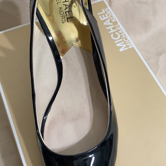 Michael Kors Black Patent  slingback wedges - Picture 6 of 11